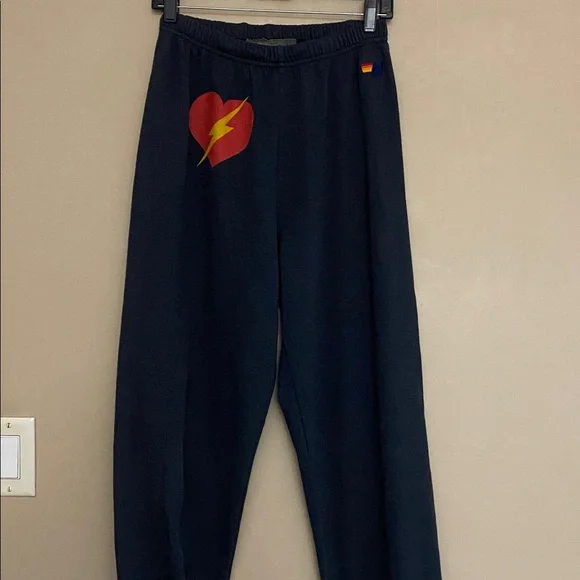 AVIATOR NATION SET Heart Bolt Sweatshirt Sweatpants - Picture 4 of 10